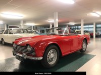 TRIUMPH TR4