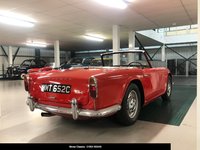 TRIUMPH TR4