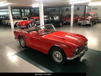 TRIUMPH TR4