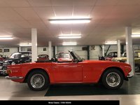 TRIUMPH TR6