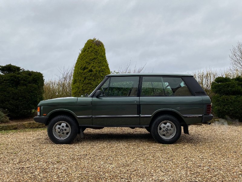 LAND ROVER RANGE ROVER