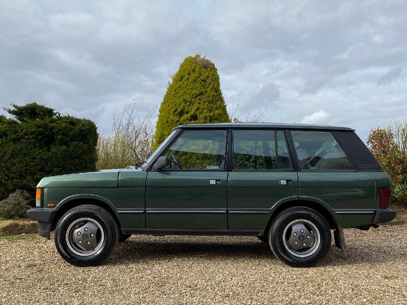 LAND ROVER RANGE ROVER