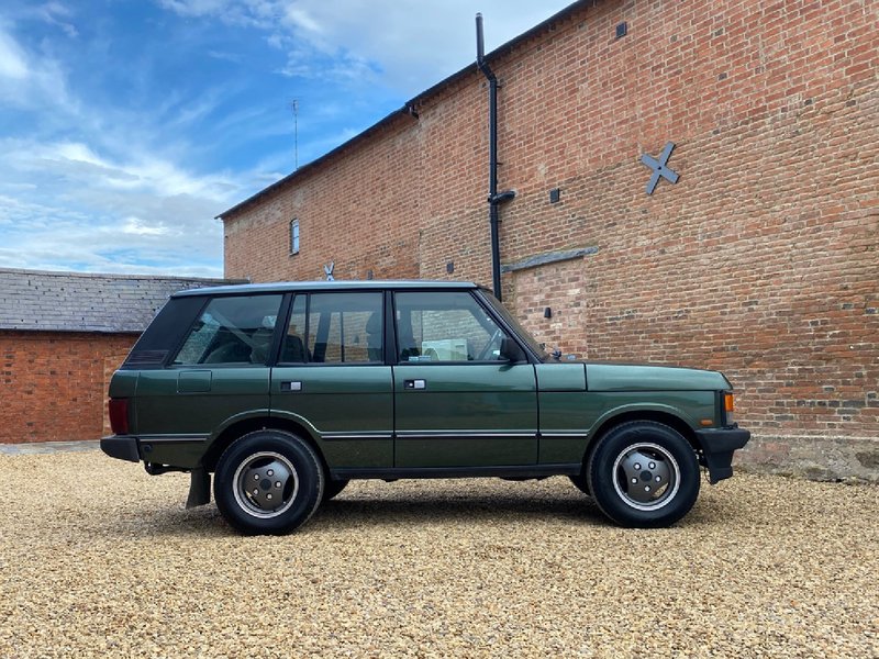 LAND ROVER RANGE ROVER