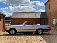 MERCEDES-BENZ SL