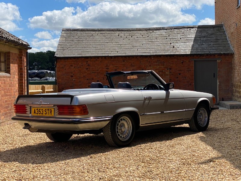 MERCEDES-BENZ SL