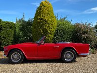 TRIUMPH TR4