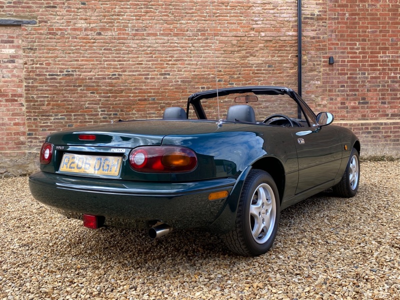 MAZDA MX-5