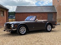 TRIUMPH TR6