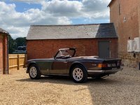 TRIUMPH TR6