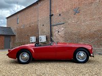 MG MGA