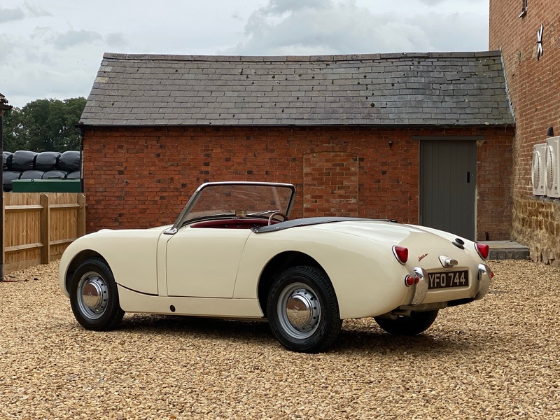 AUSTIN HEALEY FROGEYE SPRITE