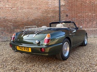 MG RV8