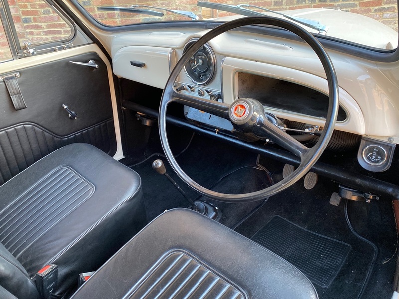 MORRIS MINOR
