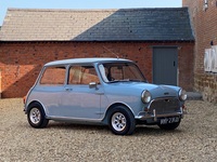 AUSTIN MINI