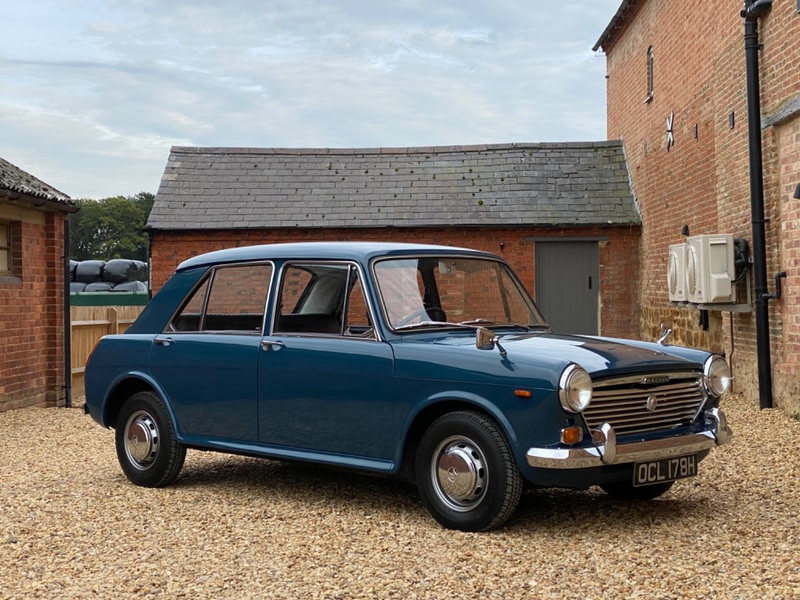 MORRIS 1100