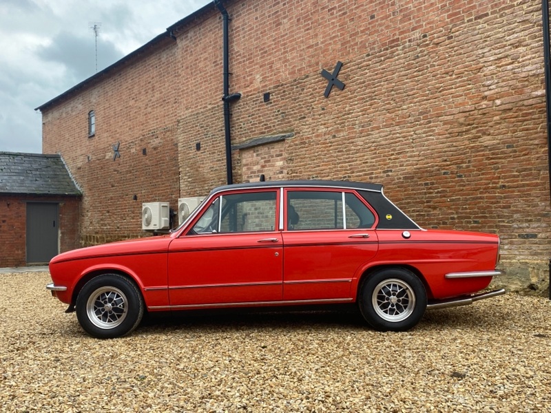 TRIUMPH DOLOMITE