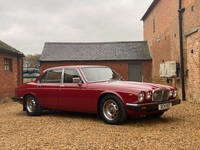 DAIMLER SOVEREIGN