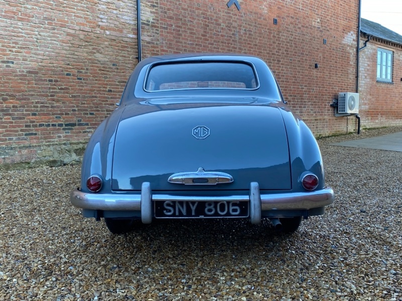 MG MAGNETTE