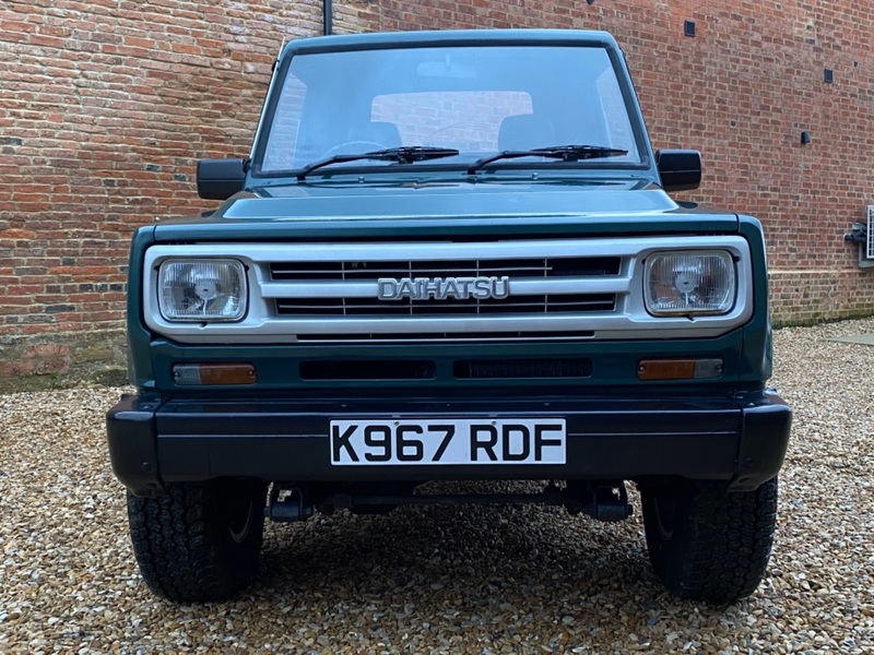 DAIHATSU FOURTRAK