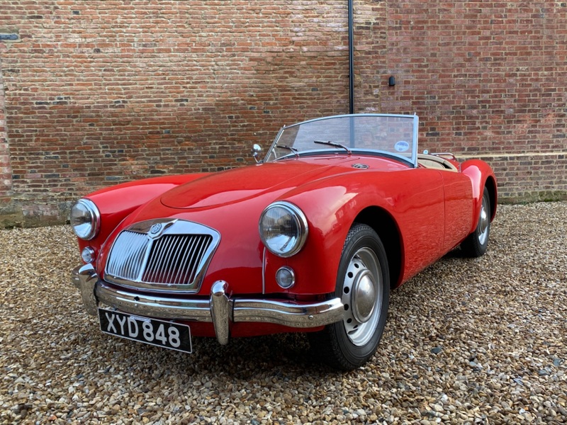 MG MGA