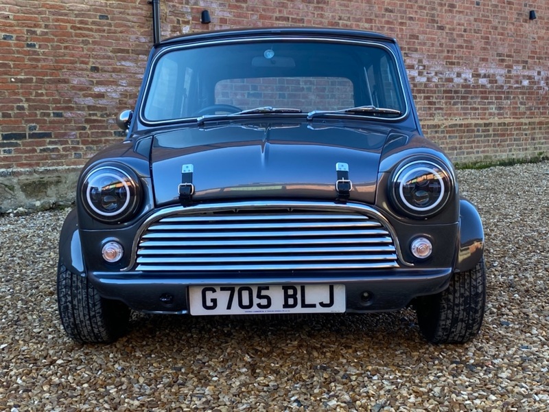 AUSTIN MINI