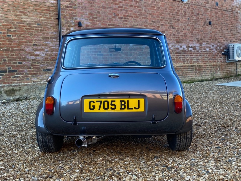 AUSTIN MINI