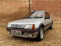 PEUGEOT 205