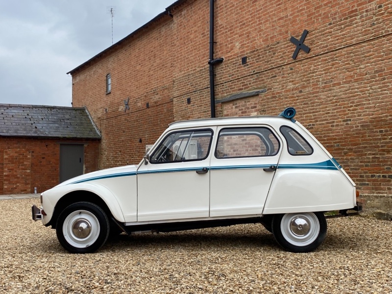 CITROEN 2 CV