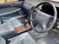 LEXUS LS 400