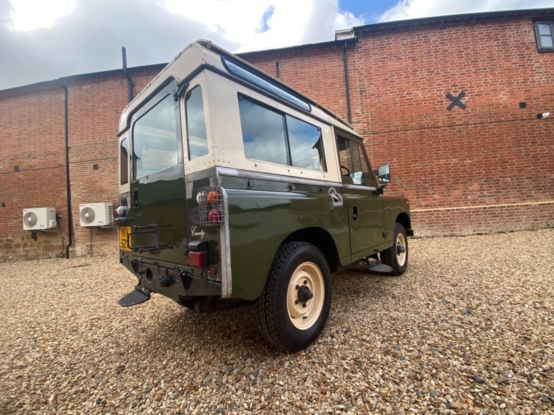 LAND ROVER SERIES III