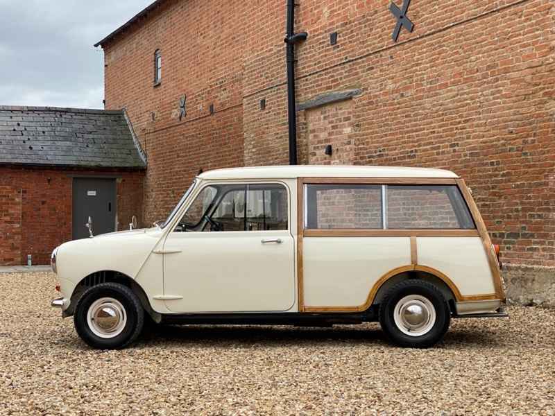 MORRIS MINI