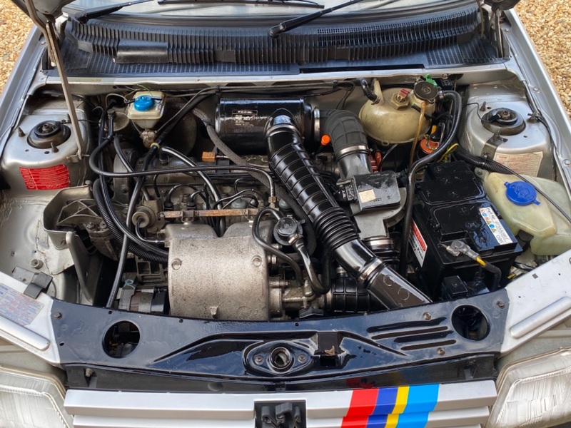 PEUGEOT 205