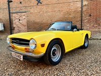 TRIUMPH TR6