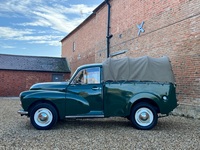 MORRIS MINOR