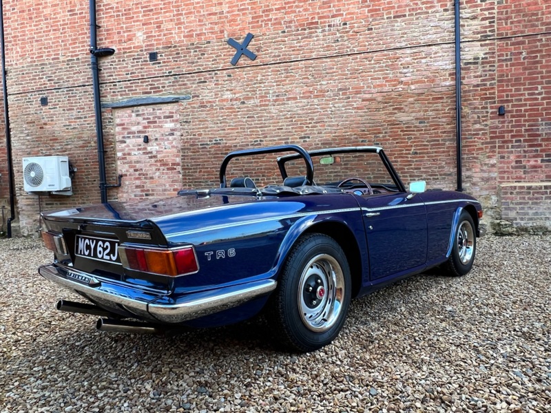 TRIUMPH TR6