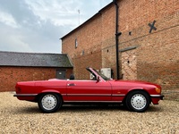 MERCEDES-BENZ 300