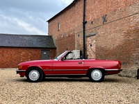 MERCEDES-BENZ 300