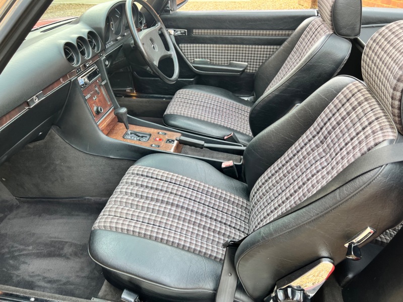 MERCEDES-BENZ 300