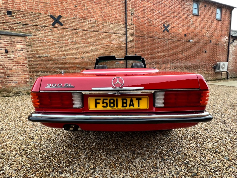 MERCEDES-BENZ 300