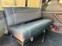 LAND ROVER DEFENDER 90