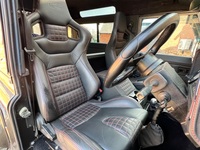 LAND ROVER DEFENDER 90
