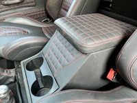 LAND ROVER DEFENDER 90
