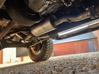 LAND ROVER DEFENDER 90