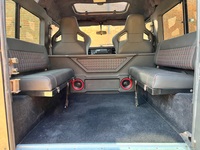 LAND ROVER DEFENDER 90