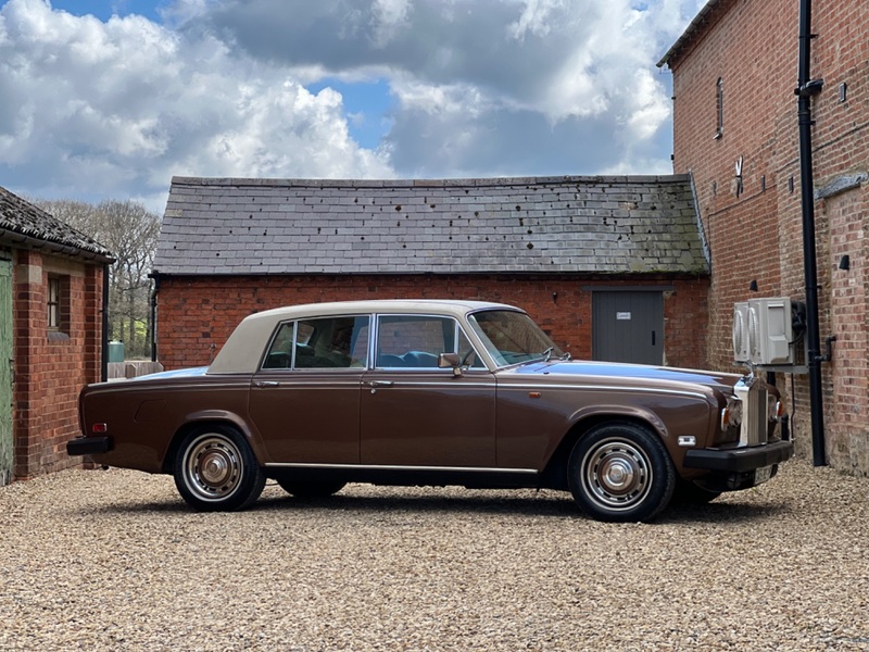 ROLLS-ROYCE SILVER SHADOW