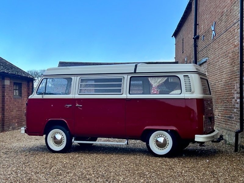 VOLKSWAGEN T2