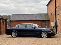 DAIMLER XJ SERIES