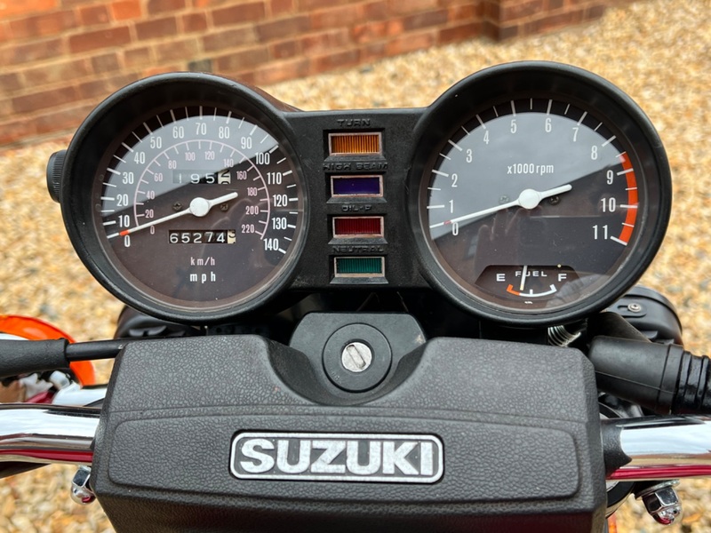 SUZUKI GS1000