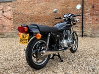 SUZUKI GS750