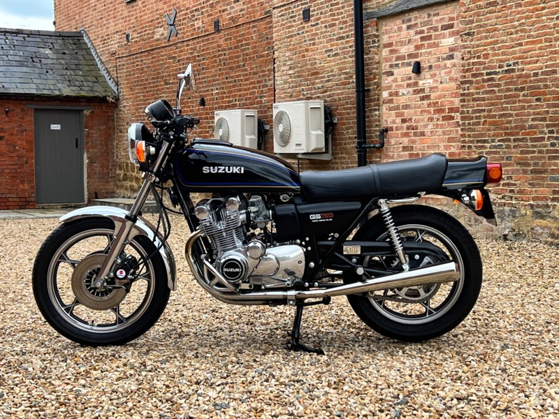 SUZUKI GS750